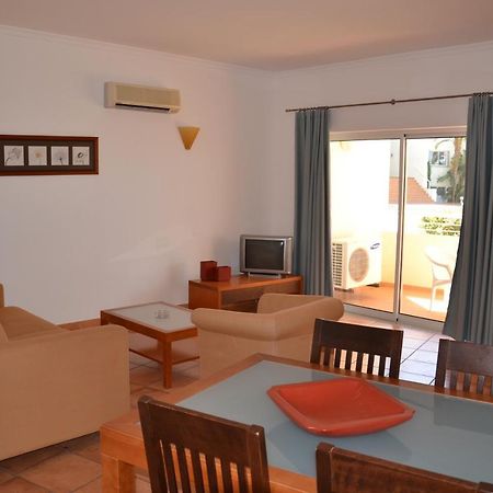 Bel Appartement Au Bord De La Mer De Porto De Mos ラゴス エクステリア 写真