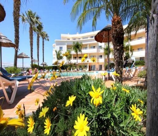 Bel Appartement Au Bord De La Mer De Porto De Mos ラゴス エクステリア 写真